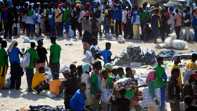 Italien: Tausende Migranten auf Lampedusa: Anspannung und Erschöpfung