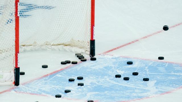 Eishockey: Eisbären siegen gegen Ingolstadt nach Penaltyschießen