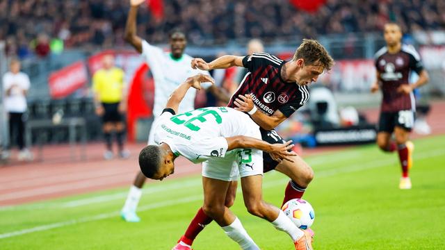 Fußball: Zweitliga-Frankenderby zwischen Nürnberg und Fürth endet 1:1