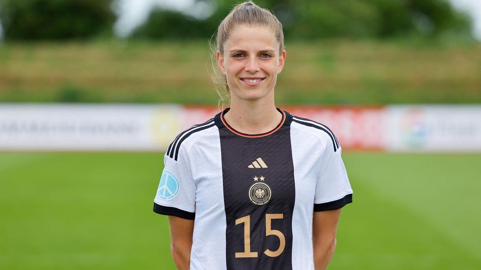 Fußball Nationalspielerin Tabea Sellner wird Mutter ZEIT ONLINE