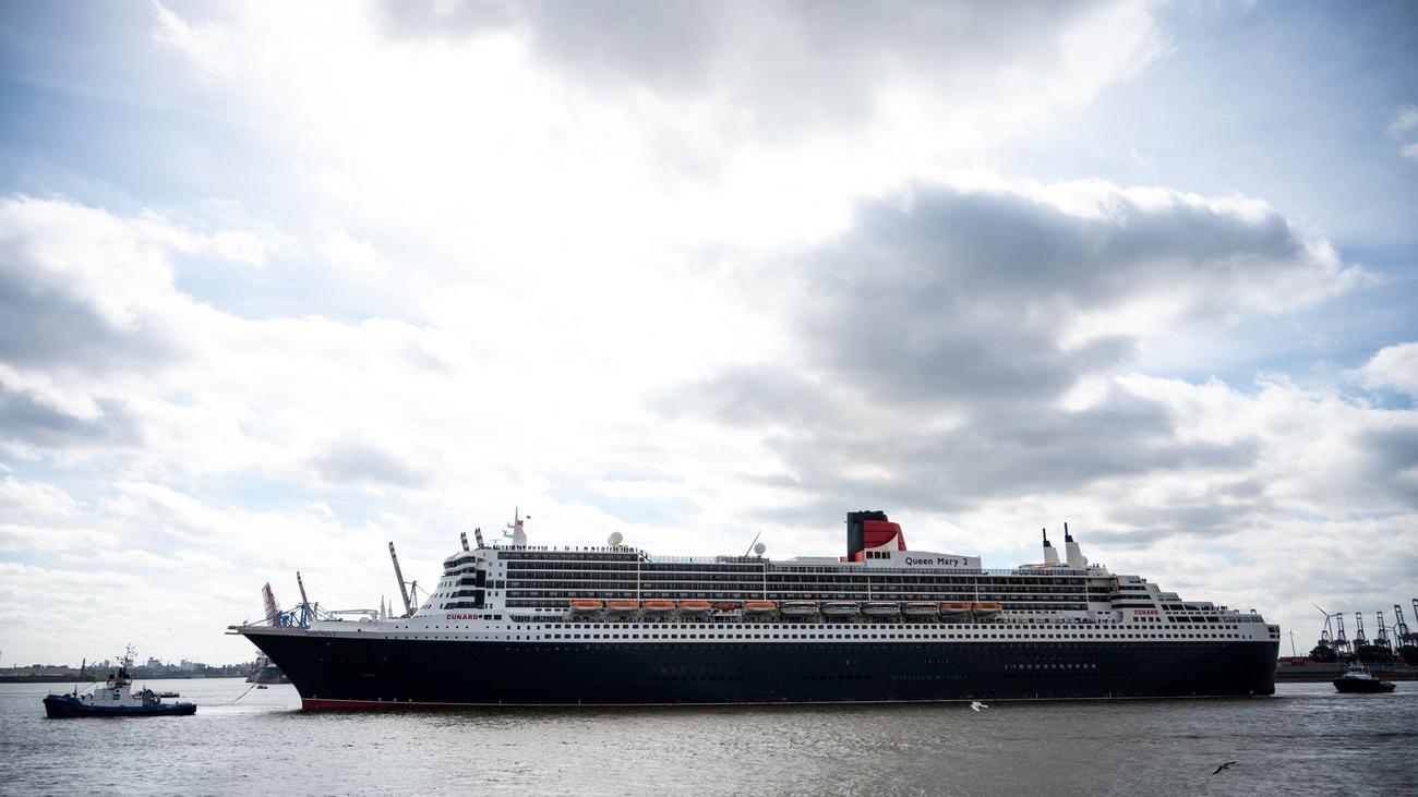Kreuzfahrtschiff: Queen Mary 2 hat wieder in Hamburg festgemacht