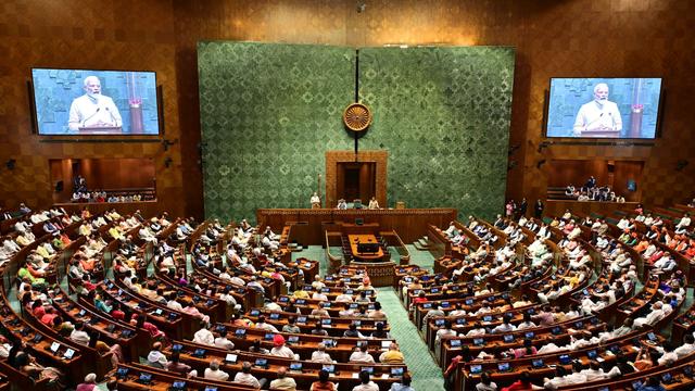 Gesellschaft: Indien: Parlament will Drittel der Unterhaussitze für Frauen