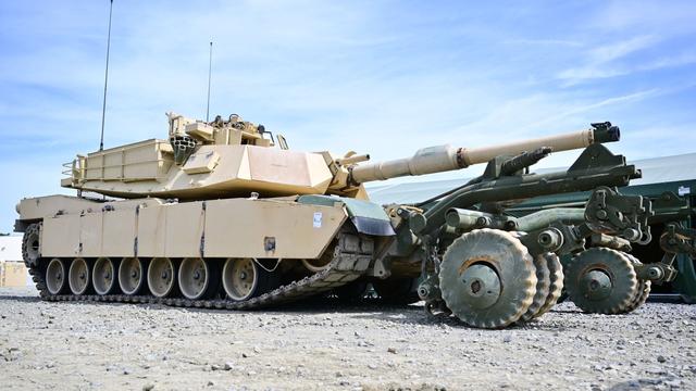 Militär: Selenskyj bestätigt Ankunft von Abrams-Panzern aus USA