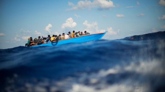 UN-Flüchtlingshilfe: Mehr Migranten 2023 übers Mittelmeer in Europa angekommen