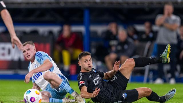 2. Bundesliga: Schalkes Vorstand Knäbel übt scharfe Kritik: «mutlos» und «naiv»