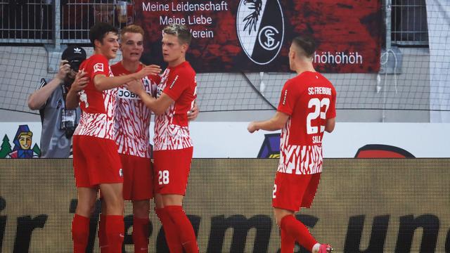 Bundesliga: Grifo trifft und serviert: Freiburg ringt Augsburg nieder