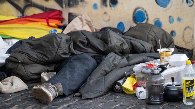 Obdachlosigkeit: Immer mehr wohnungslose Menschen kommen in Notunterkünfte 