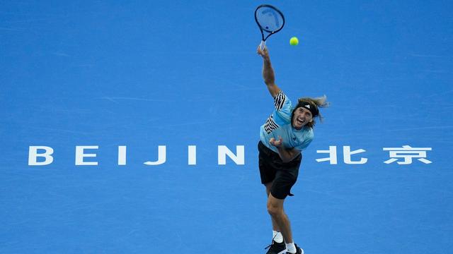 Tennis: Zverev scheidet im Halbfinale von Peking gegen Medwedew aus