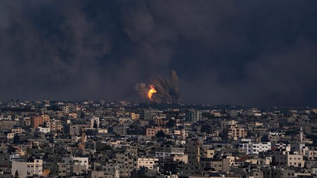 Nach Hamas-Großangriff : Israel verfügt Abriegelung des Gazastreifens