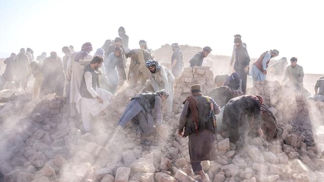 Erdbebenhilfe: Afghanistan: Caritas stellt halbe Million Euro bereit