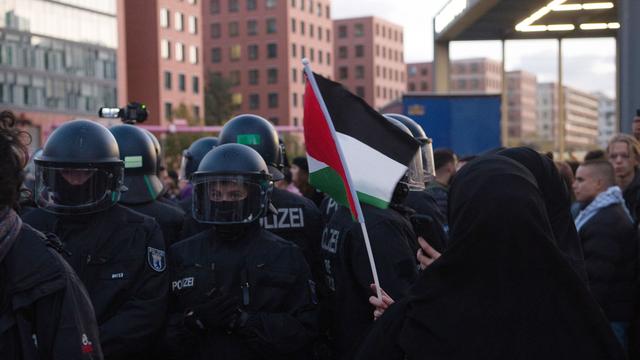 Kundgebung: Berlin: Große Mobilisierung zu Palästina-Demo