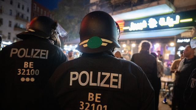 Neukölln: Ausschreitungen - Polizei und Feuerwehr angegriffen