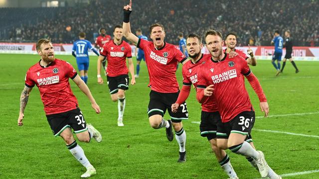 2. Bundesliga: Bester Saisonstart seit dem Abstieg: Hannover auf Platz zwei