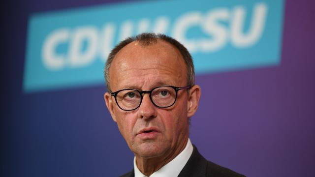 Extremismus: CDU-Chef Merz dringt auf Verbote radikaler Organisationen 