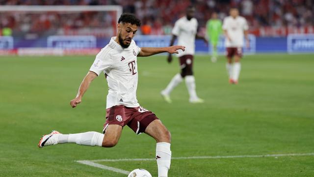 Bundesliga: Entscheidung gefallen: Mazraoui bleibt im Bayern-Kader 
