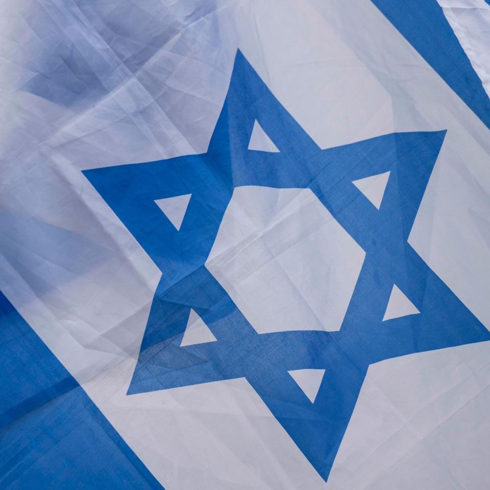 Hagen: Unbekannte entfernen Israel-Flagge von Fahnenmast