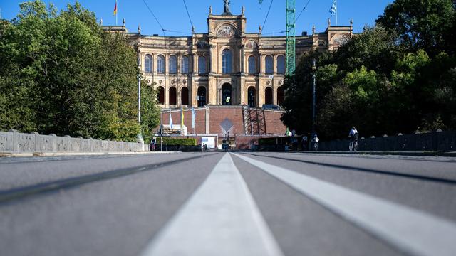 Landesregierung: München: Konstituierende Landtagssitzung begonnen