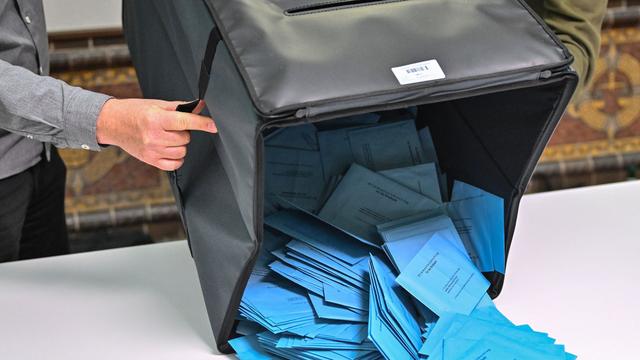 Dahme-Spreewald: Parteiloser gewinnt: AfD-Kandidat verliert 