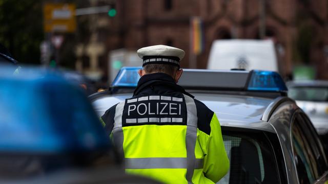 Kiel: Zwei leichtverletzte Polizisten bei Verkehrskontrolle