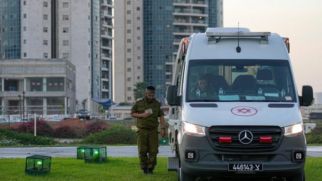 Krieg in Nahost: Erleichterung in Israel nach Freilassung erster Geiseln