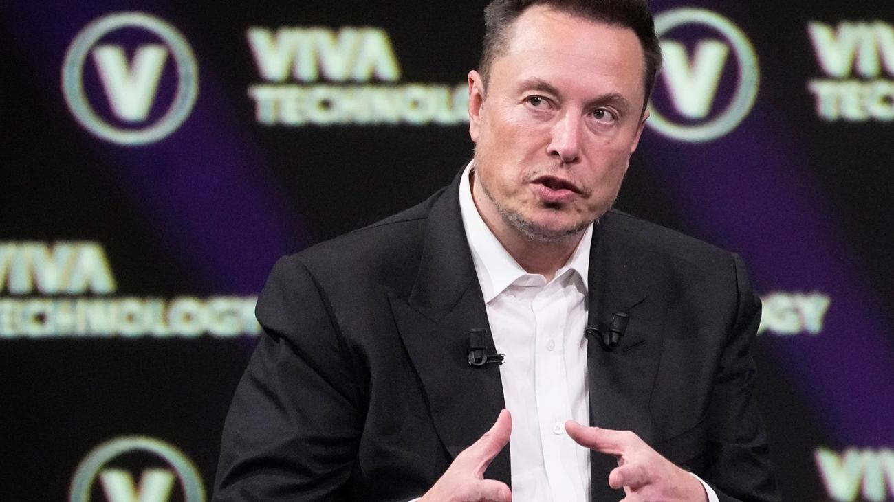 Internet: Musk Schimpft Wüst Gegen Abtrünnige Werbekunden Von X | ZEIT ...