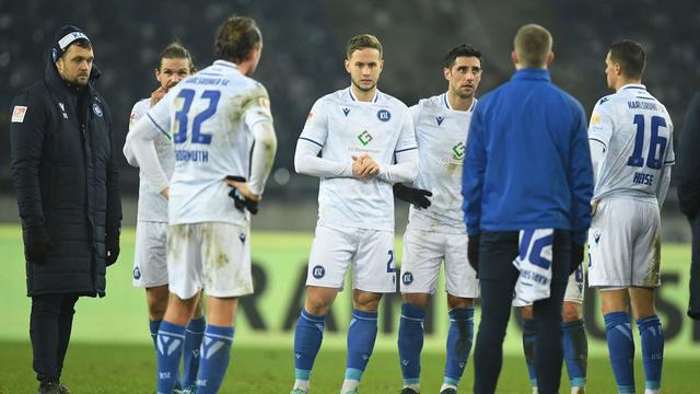 2. Bundesliga: 2:2 gegen Karlsruhe: Hannover holt wieder 0:2 auf