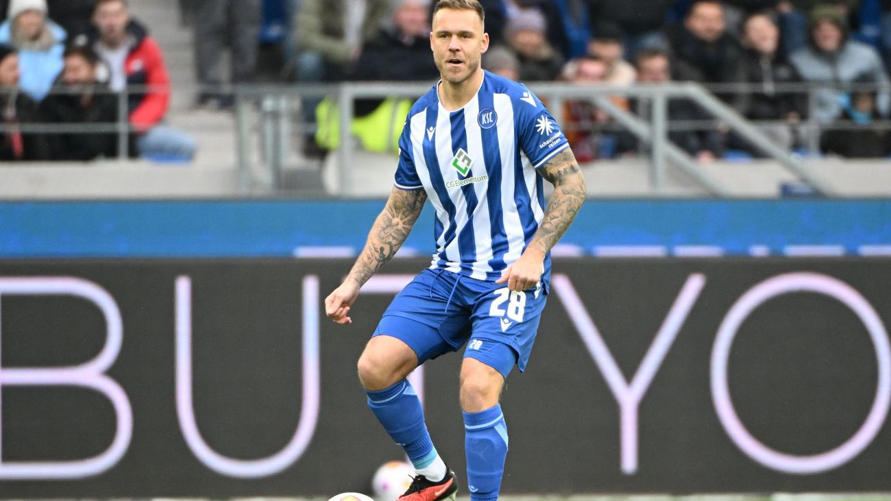 Jetzt Enthüllt Wohl Neue Mittelfeldbesetzung Gegen Den Ksc Was Macht Hertha Mit Dem 17 Jährigen - iazj44g
