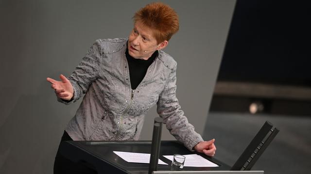 Bundestagsvizepräsidentin: Pau ruft zu Prävention gegen Antisemitismus auf 