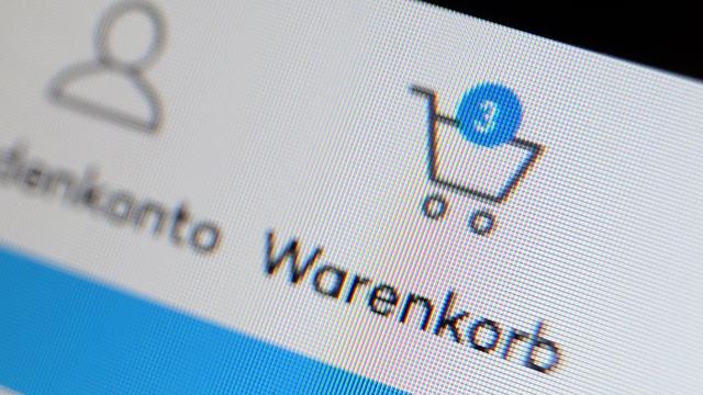Studie: Mehrheit: Beim Einkauf im Laden sicherer als online