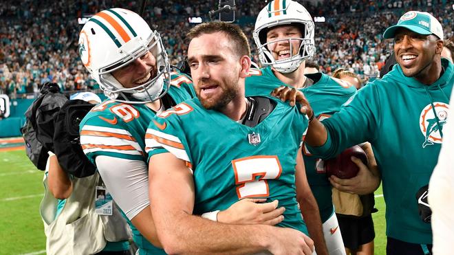 NFL: Miami Dolphins sichern Playoff-Platz | DIE ZEIT