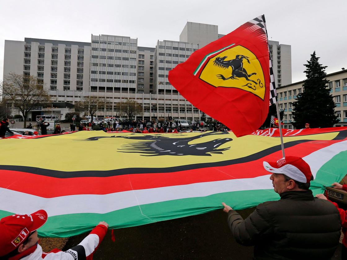 Astronaut mit Flagge zum Ausmalen