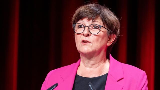 Parteien: SPD-Chefin Esken nennt CDU unter Merz «brandgefährlich»
