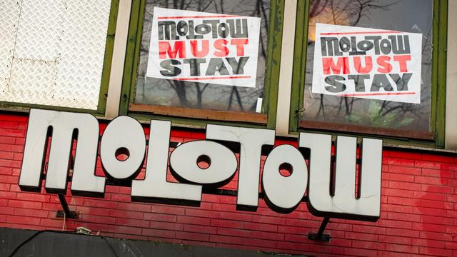 Szene: Kundgebung für Erhalt des Hamburger Kultclubs Molotow