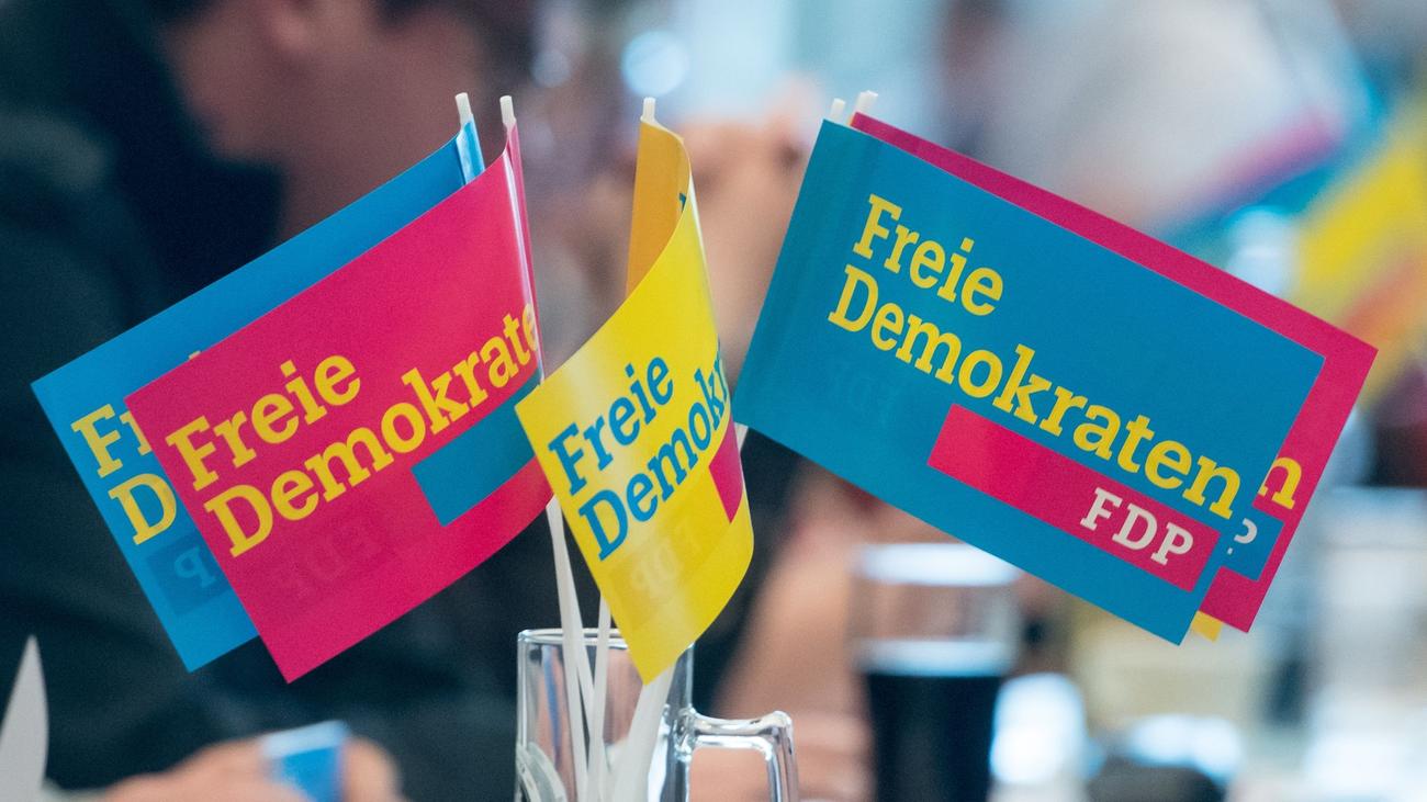 Koalition: FDP-Mitgliederbefragung Lässt Ampel-Parteien Aufatmen | ZEIT ...