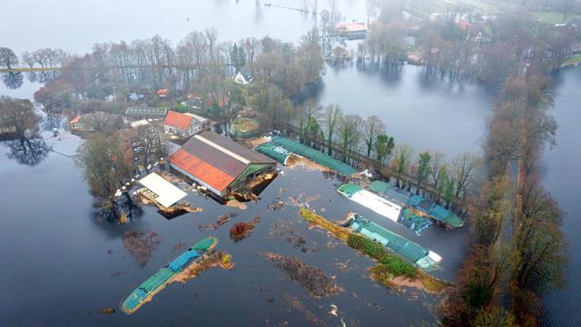Schutz vor Überschwemmungen: Experte: Lange Hochwasser-Ereignisse in Zukunft wohl öfter
