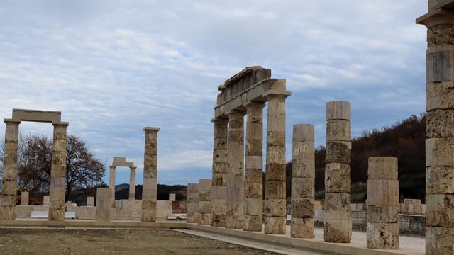 Antike : Griechenland: Königliche Metropole der Makedonen restauriert