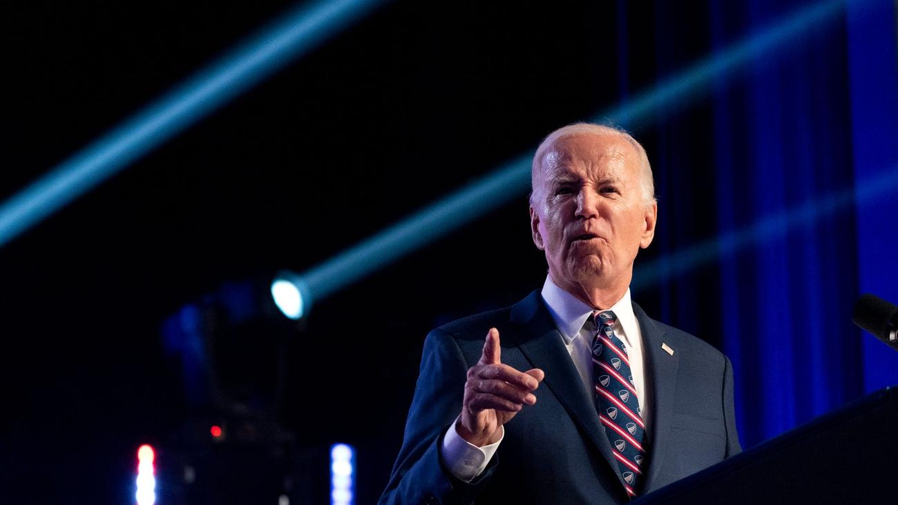 Élections : « Un poignard à la gorge de la démocratie » : Biden met en garde contre Trump