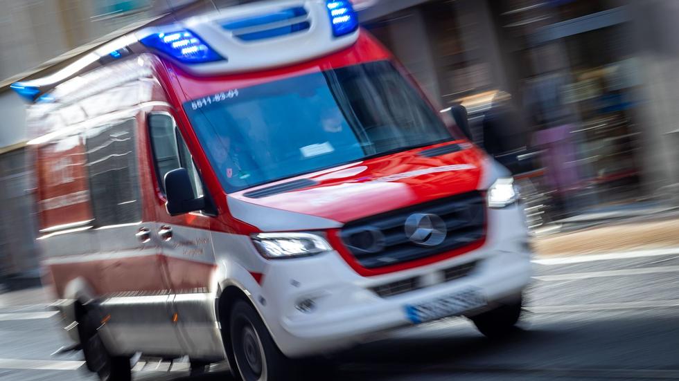 Fulda: Rote Ampel übersehen: Fahrer schwer verletzt