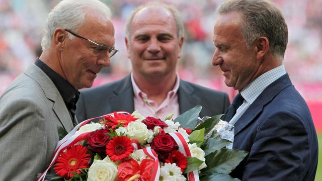 Fußball: Bayern trauert um Beckenbauer - Hoeneß: «Geschenk an alle»