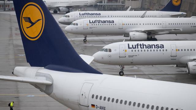 Luftverkehr: Im Eisregen keine Starts am Frankfurter Flughafen möglich 