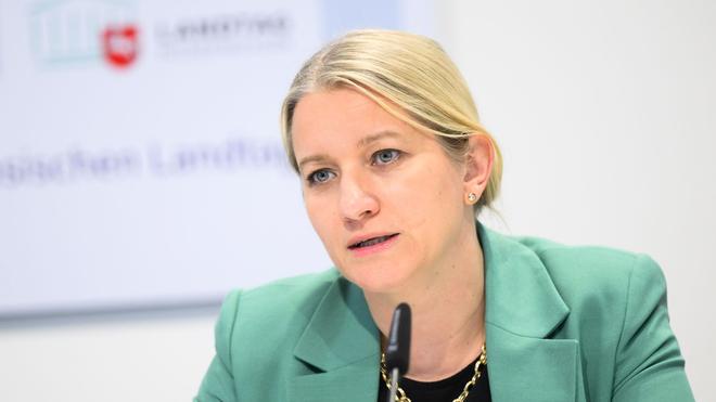 Justizministerkonferenz: Kathrin Wahlmann (SPD), Justizministerin Niedersachsen.