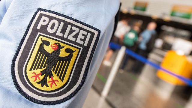 Bundespolizei: Verurteilter Totschläger am Flughafen Dortmund festgenommen