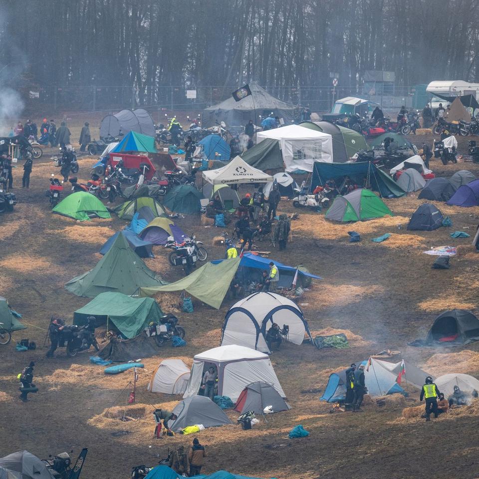 Motorsport: Motorrad-Fans kommen zum Elefantentreffen | ZEIT ONLINE