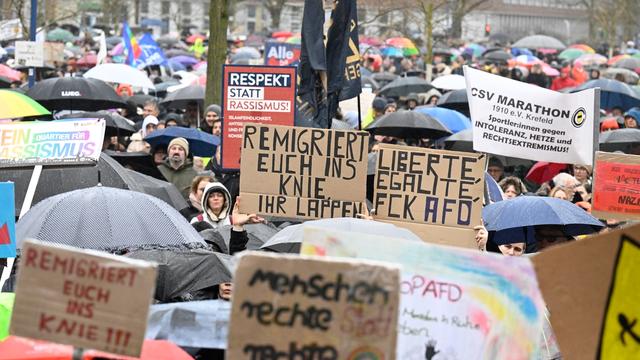Demonstrationen: Erneut zahlreiche Demos gegen rechts in NRW