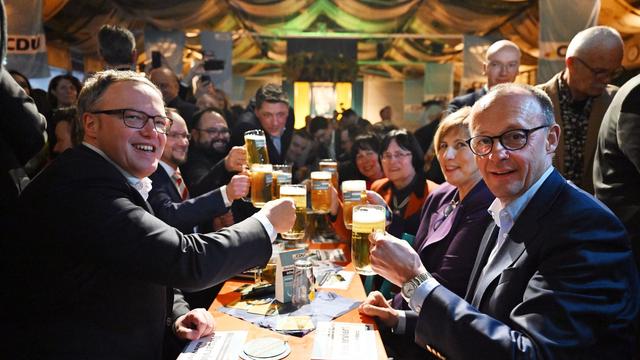 Politischer Aschermittwoch: CDU-Landeschef Voigt fordert erneut Neuwahlen im Bund