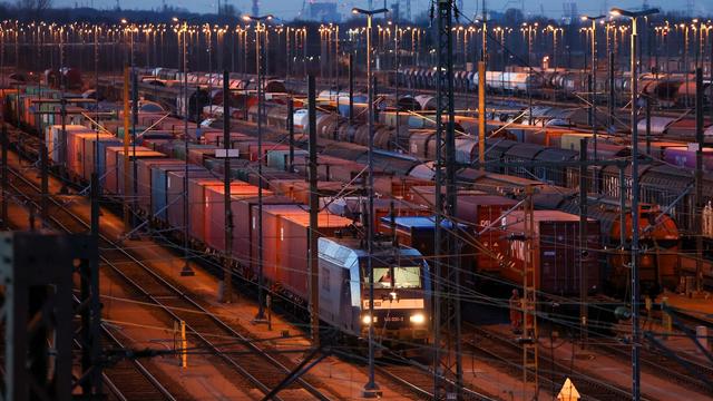 Verkehr: Krise bei DB Cargo: Gewerkschaft wehrt sich gegen Jobabbau