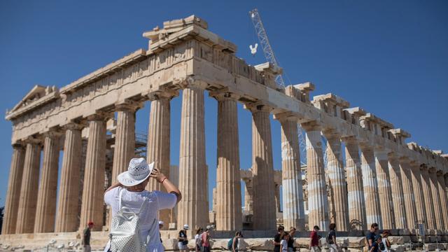 British Museum in London: Kritik aus Athen: Modeschau im Parthenon-Saal respektlos
