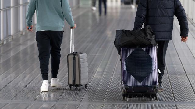 Luftverkehr: Passagiere an NRW-Flughäfen: Noch weniger als vor Corona