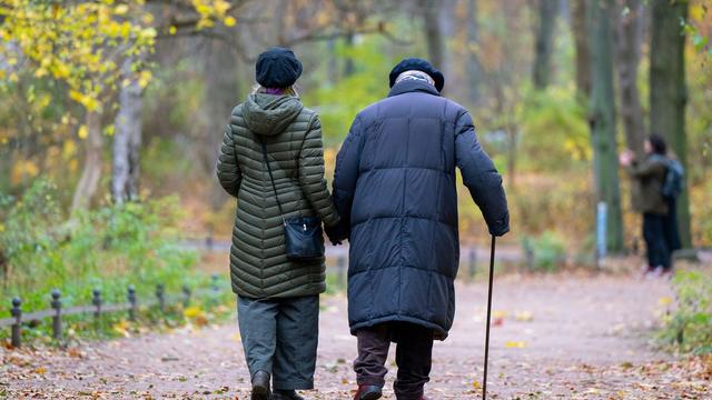 Gesellschaft: Berliner Senat beschließt Senioren-Befragung