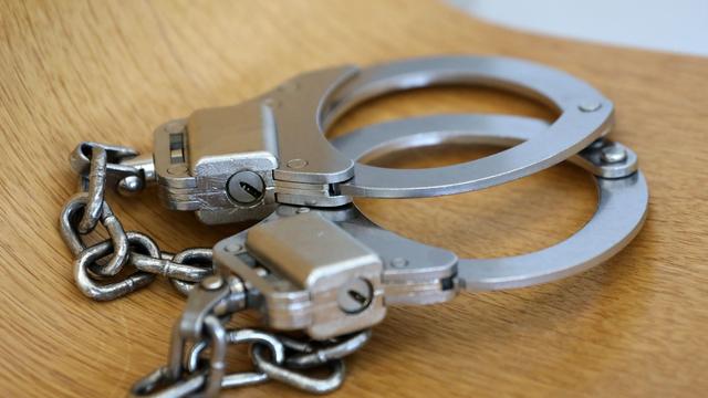 Kriminalität: Bundespolizei stellt Mann mit fünf offenen Haftbefehlen